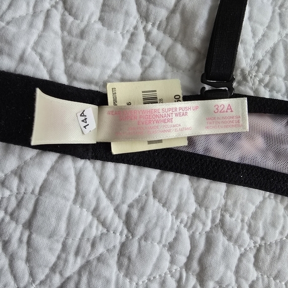 PINK Victoria's Secret Wear Everywhere Super Push Up Tie-Dye Bra - Picture 8 of 9